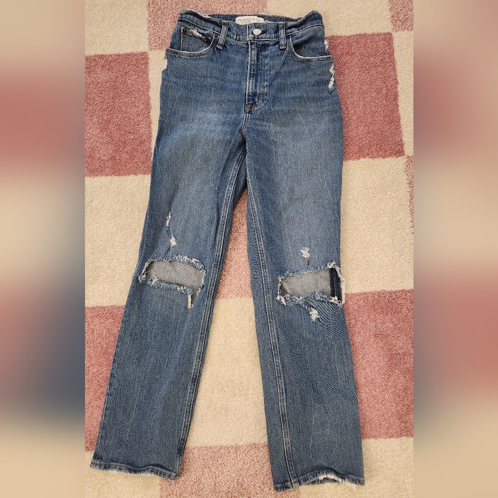 Abercrombie and Fitch Curve Love 90's Straight Ulta High Rise 0/25 XShort